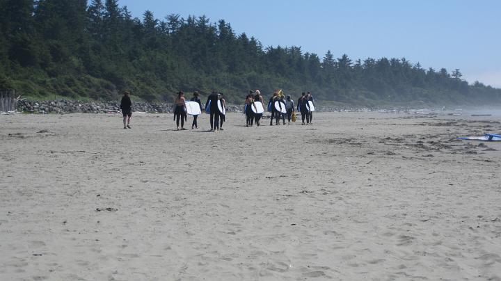 IMG_0594.JPG - Surfing geezers.